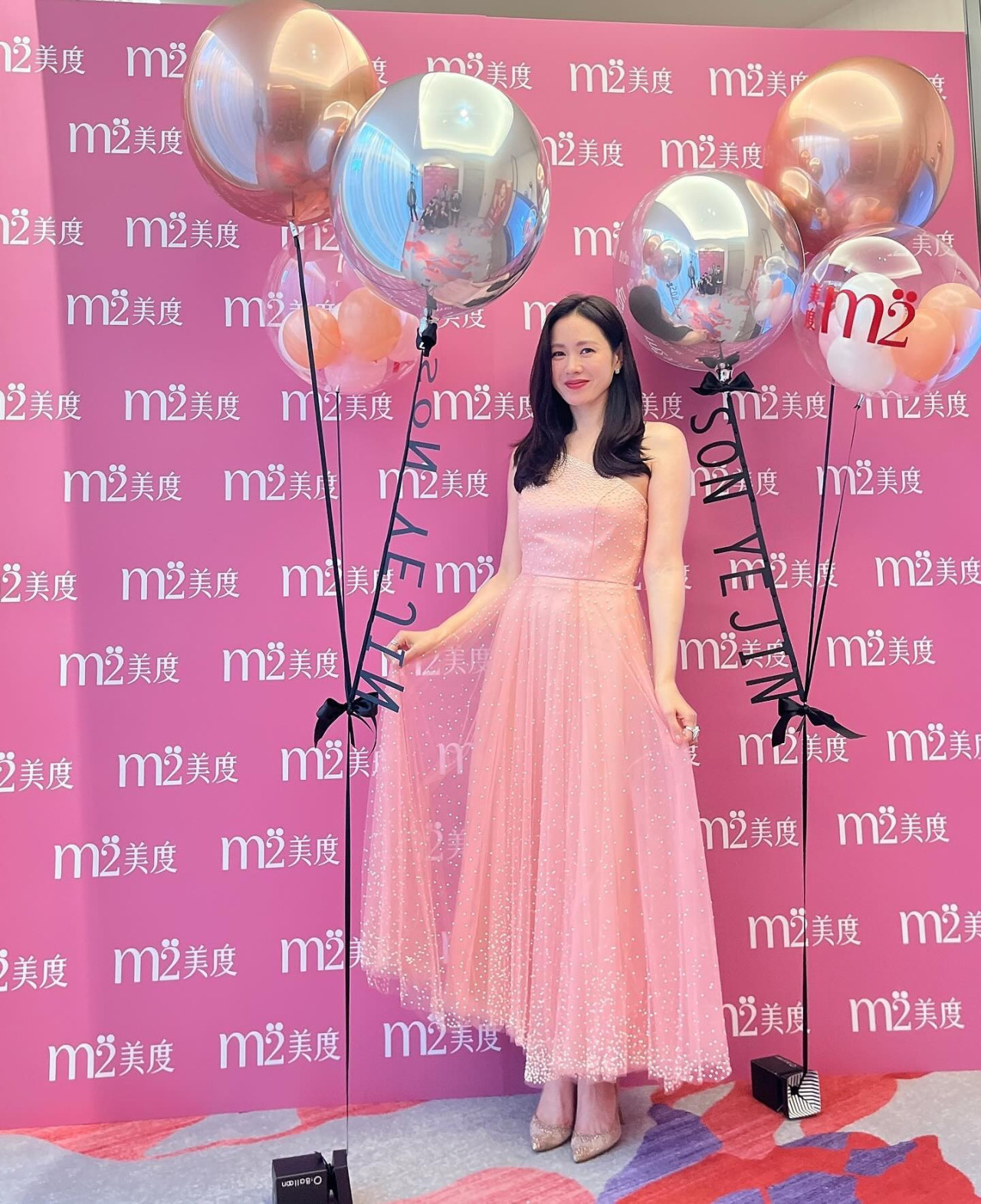 孫藝珍激罕公開現身狀態極佳！頭頂「死亡燈光」下仍不減仙氣美貌！