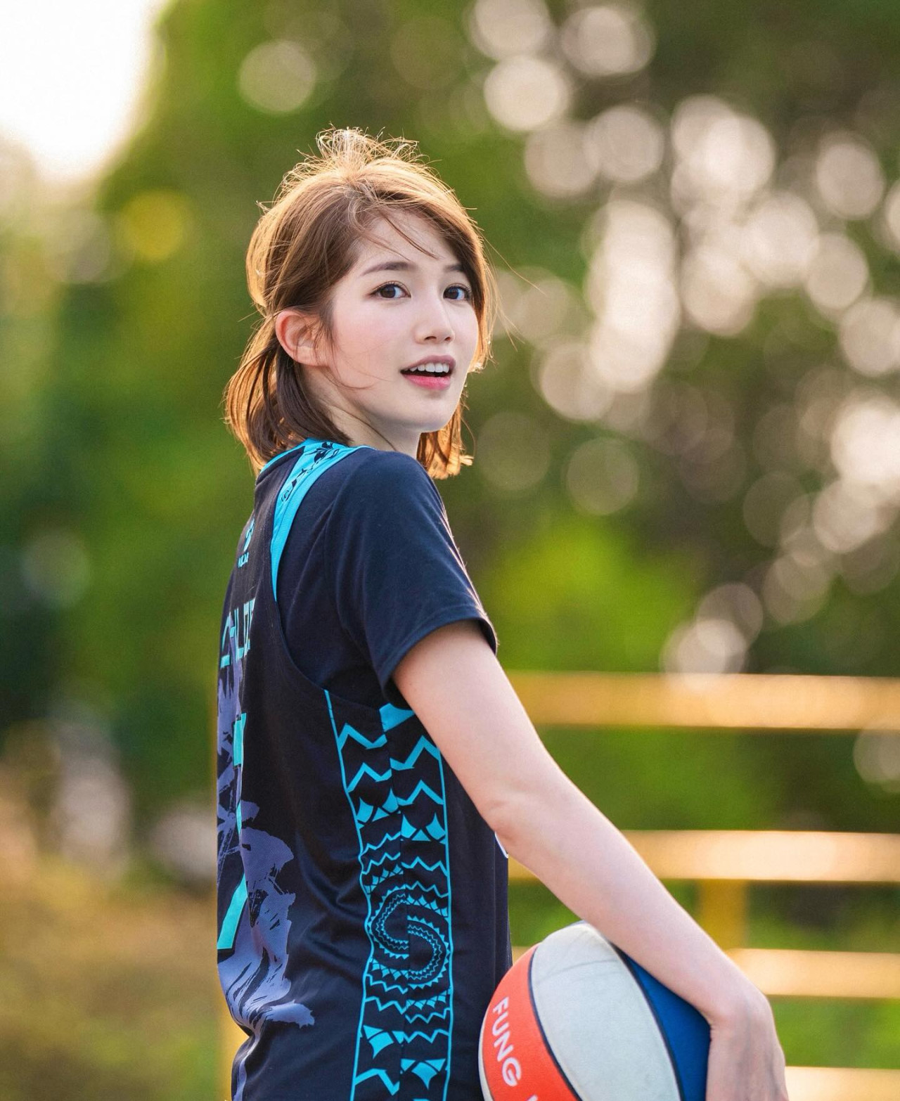 蘇皓兒晒私下打籃球比賽靚相！運動仙氣look被指仲靚過拍廣告！