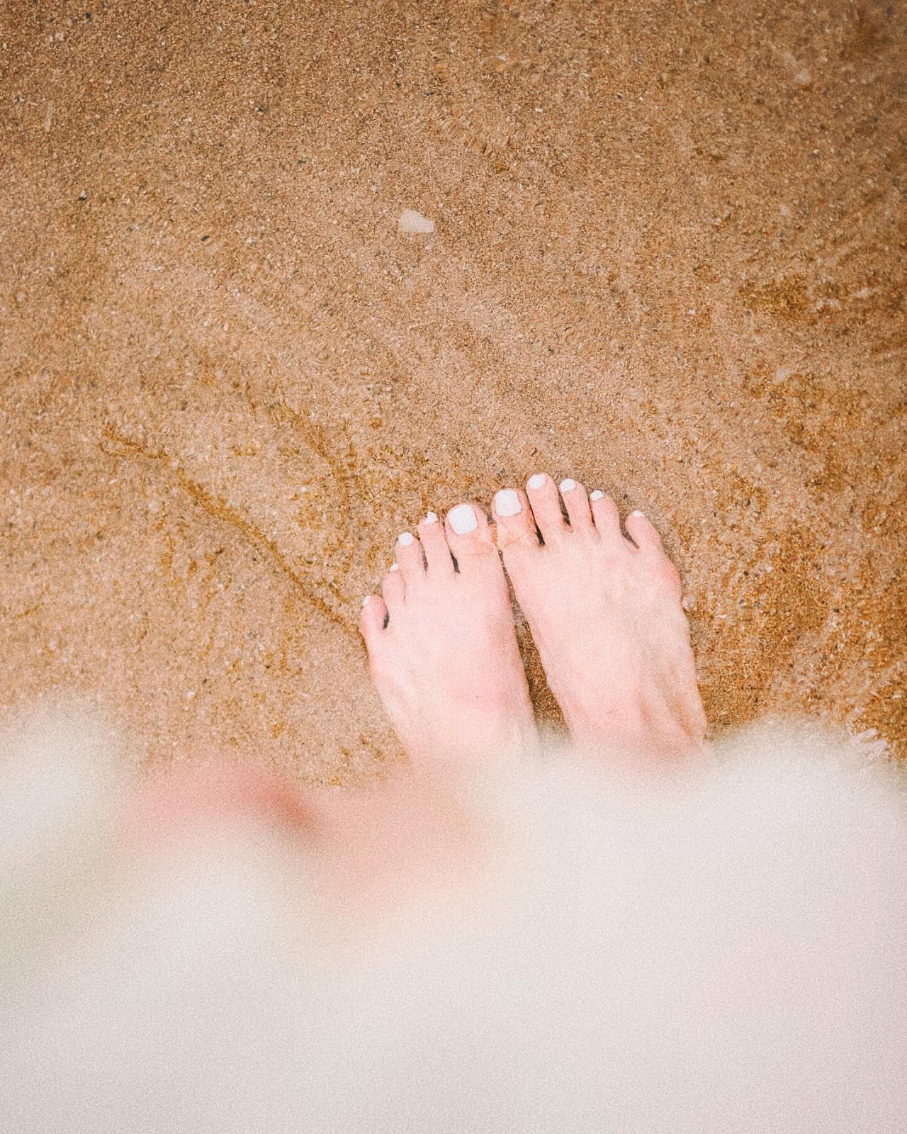 37歲Aka趙慧珊大派福利！IG罕哂比堅尼泳衣相！長腿令網民想入非非