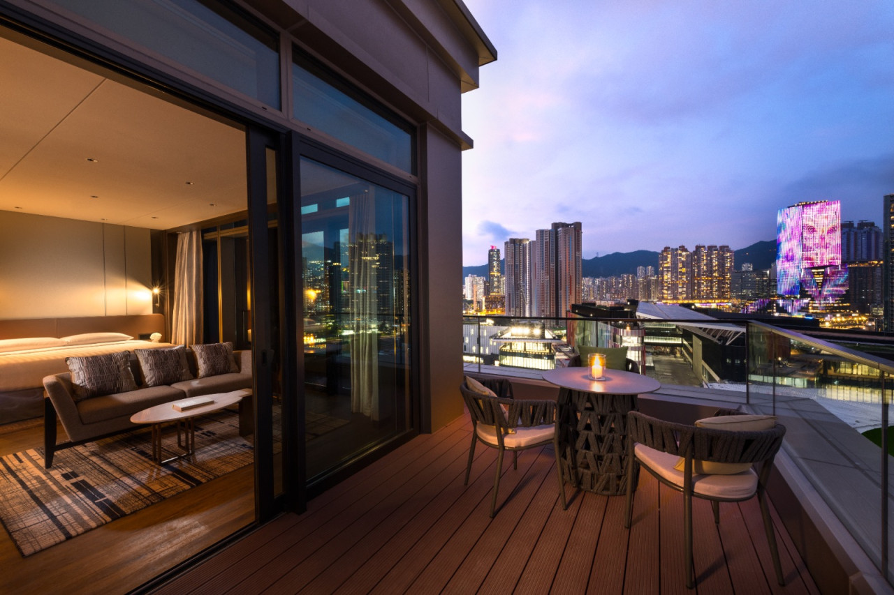 啟德帝盛酒店開幕設373間豪華客房!Staycation人均$690入住歎免費天台雞尾酒、早餐、無邊際泳池、健身室 | UHK 港生活