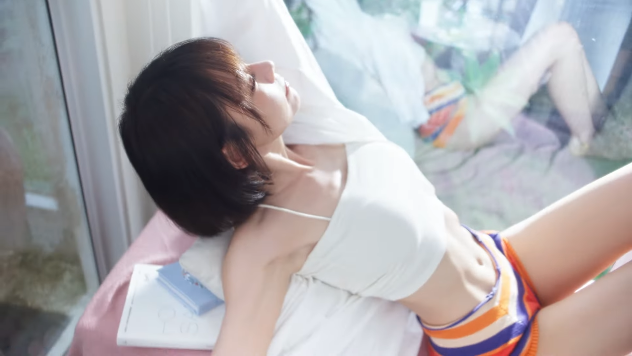 林明禎新歌MV濕身跳舞超惹火 ! 性感超短熱褲大騷渾圓美臀 !  