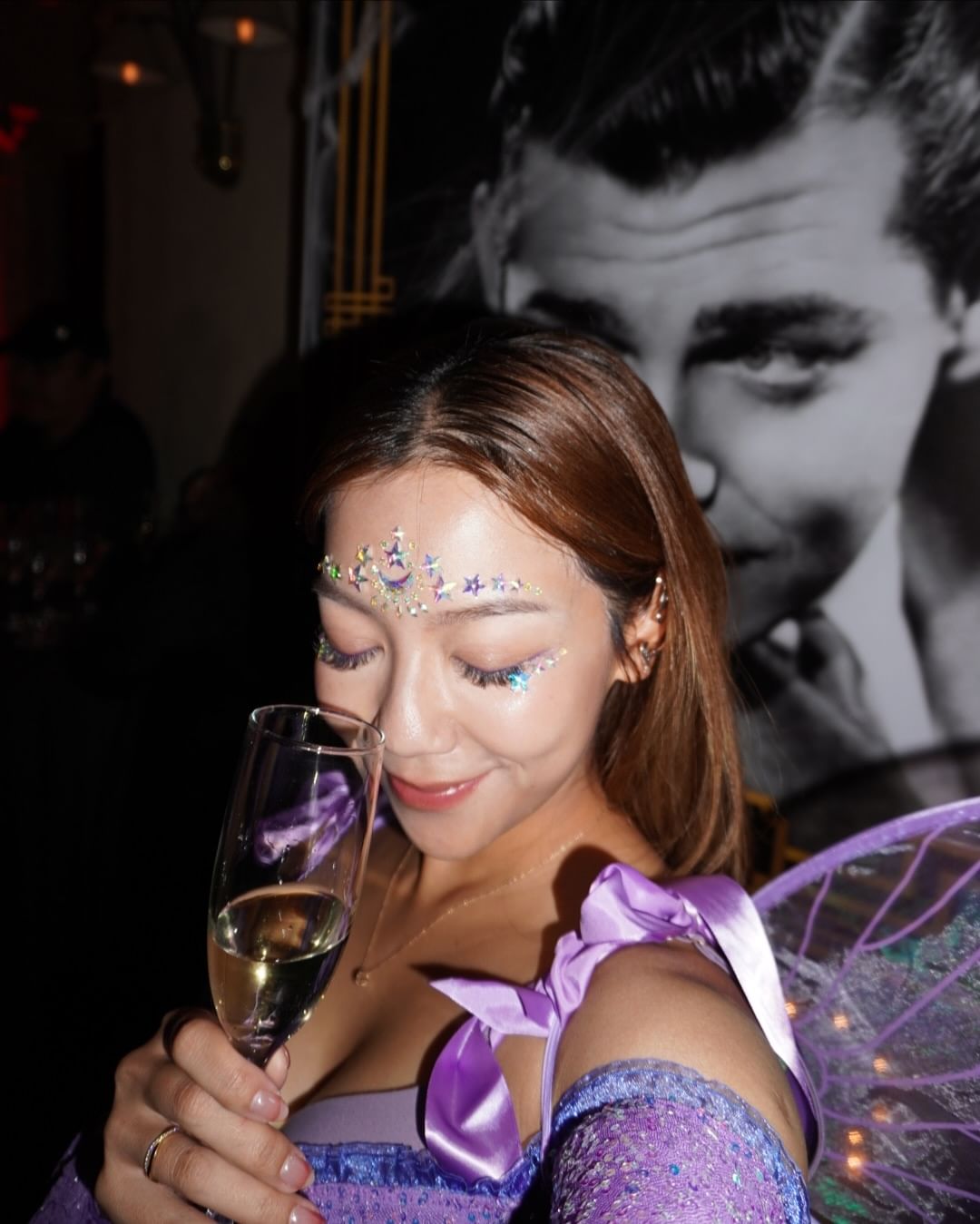 何雁詩陪罕見病囝囝赴美醫病！胸前孭囝囝打高爾夫球惹熱議！