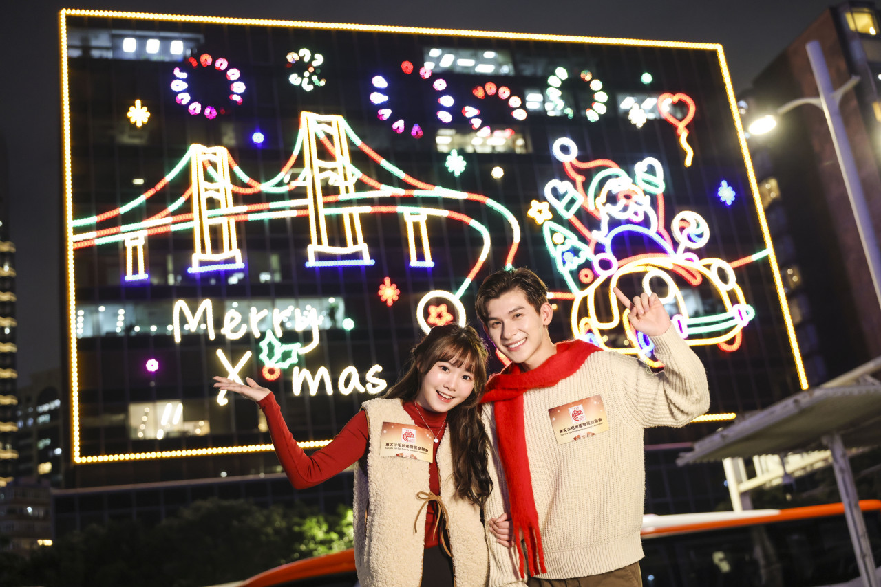  2024香港聖誕燈飾打卡推介｜銅鑼灣Cartier燈光表演/灣仔巨型聖誕花環等(不斷更新)