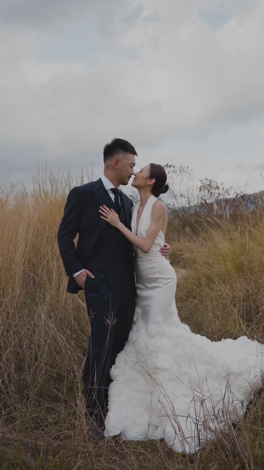 前TVB小花王虹茵釵訂婚後豪晒龍鳳鈪！6年情定男友過大禮巨型花膠超搶鏡！