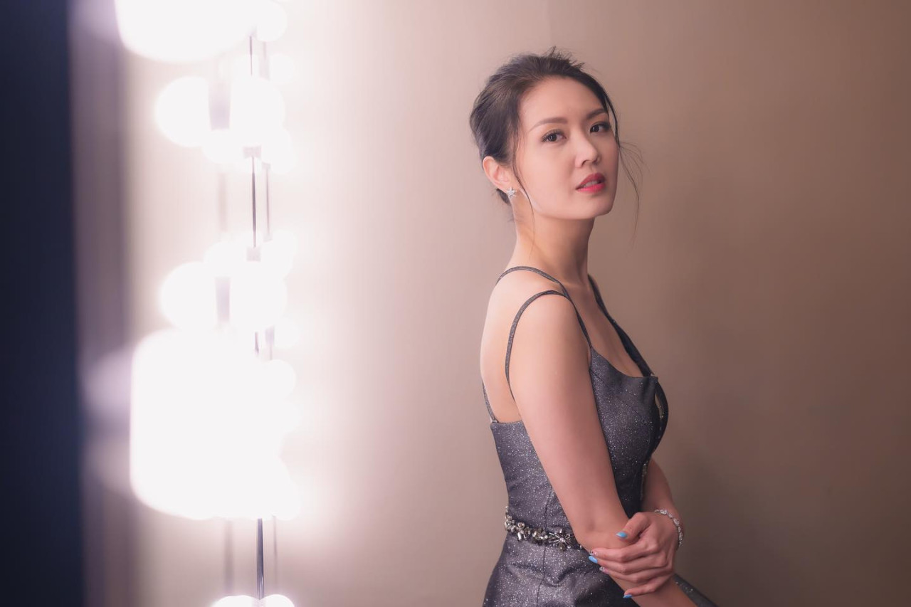 前港姐冠軍陳庭欣IG大呻遇上家居意外！用名牌OO解決意外曝光富貴生活！