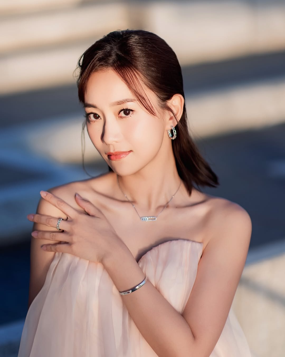 楊愛瑾Miki淡出娛圈狂晒闊太生活！現身聖誕聚會！躋身名媛上流社交圈