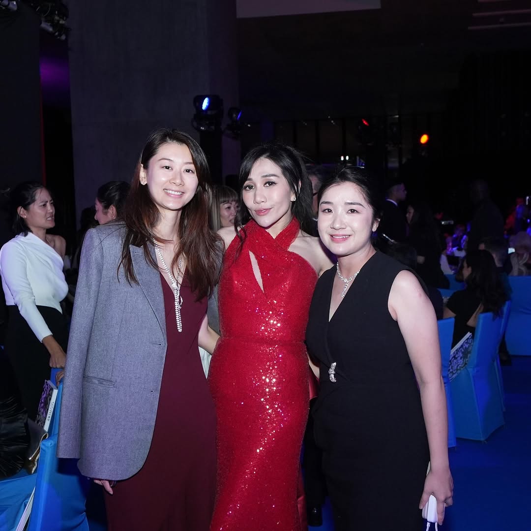 「千手法（中院・三憲私記）付・蓮華王秘印加持法私」 繼孫雯後又一個被抓! 美逮華裔間諜Lauren Chen 遭控花千萬美元助