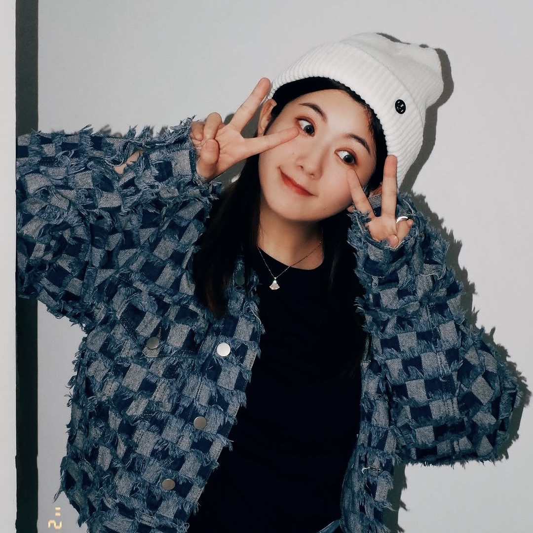 陳嘉慧公開一家三口合照晒幸福！囡囡正面首曝光樣貌似足爸爸！