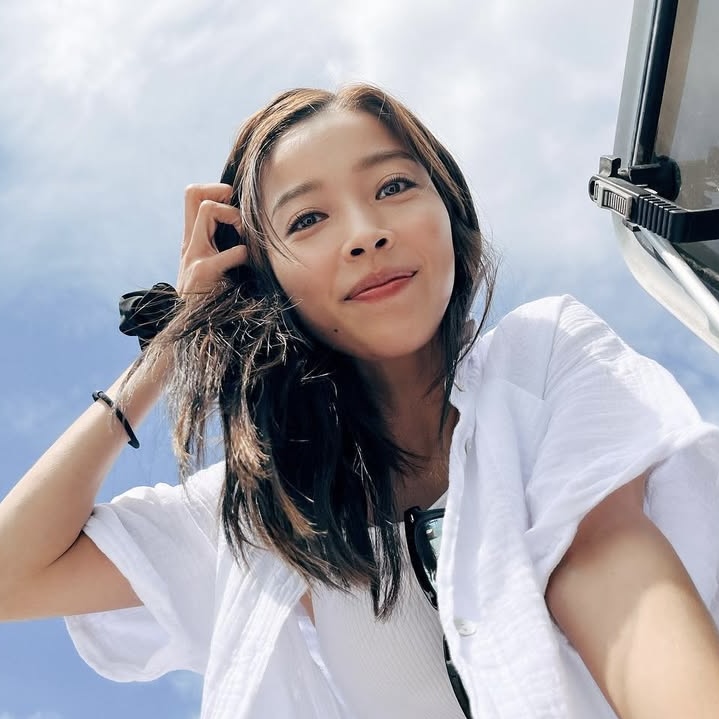 賴慰玲為揣摩角色突破性感關口！罕晒泳衣照騷零贅肉魔鬼線條！