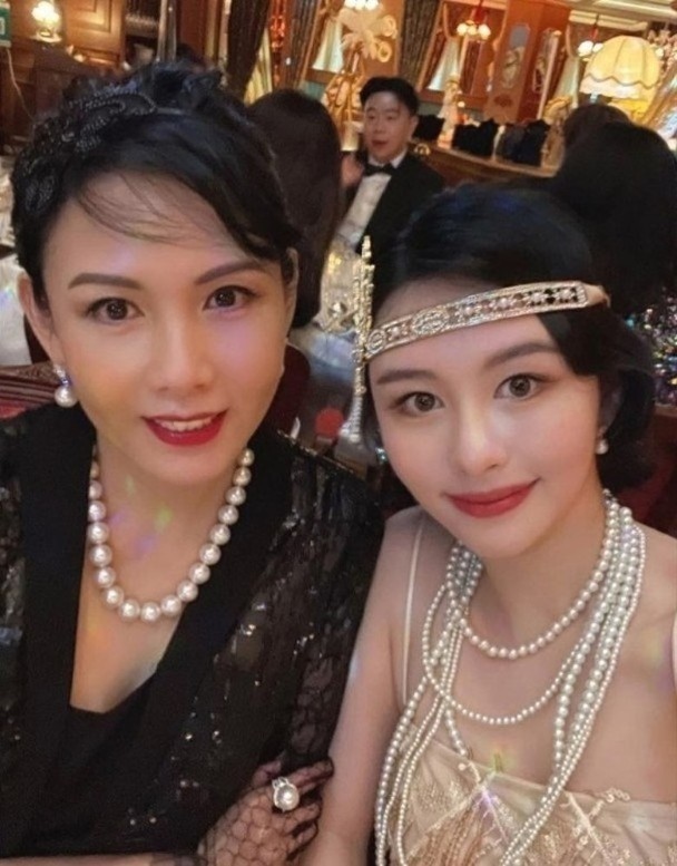 最美星二代沈月近照美出新高度！靚樣不輸邱淑貞自爆擇偶條件要像OO！