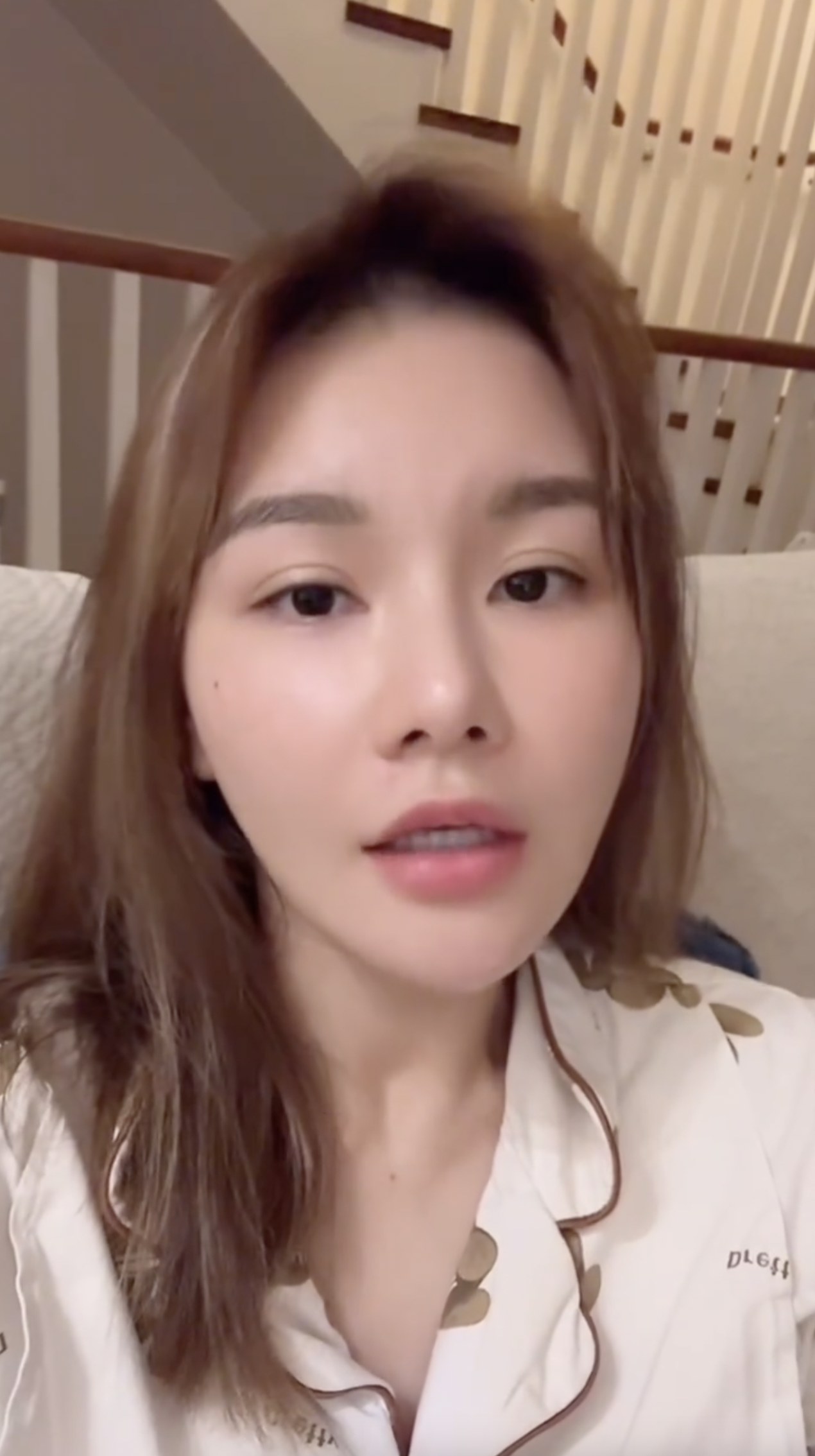 網紅「五索」5年抱4生父疑似是馬清鏗？稱要消失後再拍片控訴傳媒直言：絕對唔會認輸！