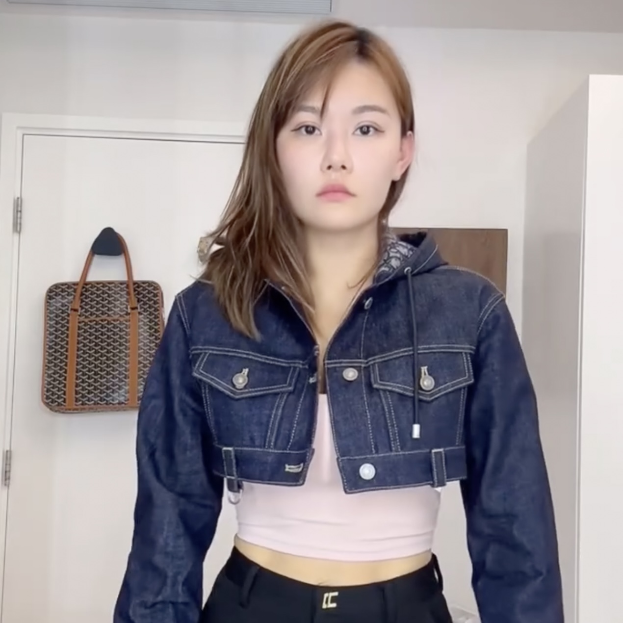 網紅「五索」馬清鏗疑同出席鄭家純細仔婚宴！9年情不是秘密？早在富豪圈傳開？