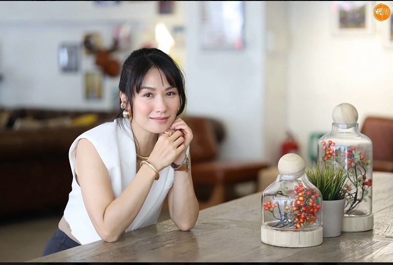 袁彩雲化妝前後相差10年老態盡現！雙頰凹陷面色蒼白仍自信公開素顏！