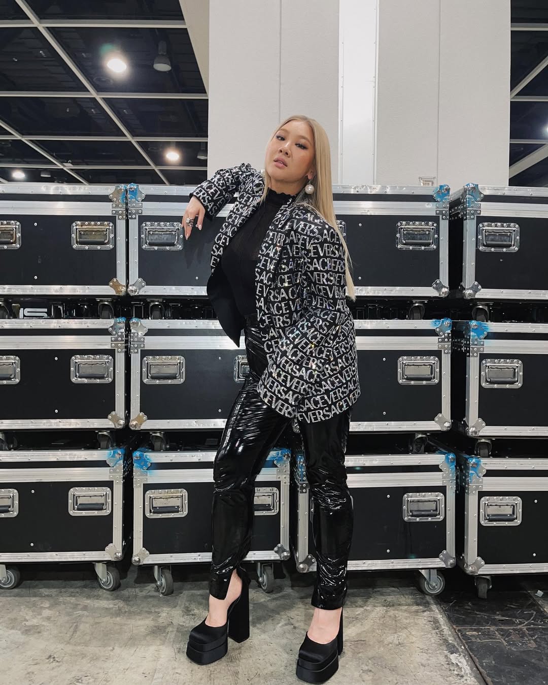 鄭欣宜神隱兩年極罕露面！大晒燦爛笑容面色紅潤狀態回勇！