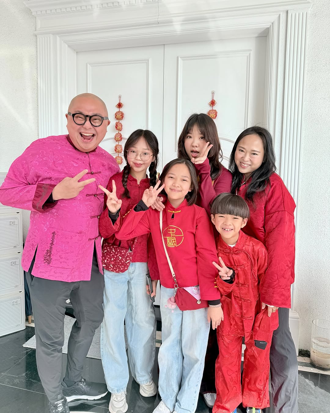 林盛斌大女衣着暴露掀熱議！大方回應「有些衣服是為展示胸部而設計！」 | U Beauty