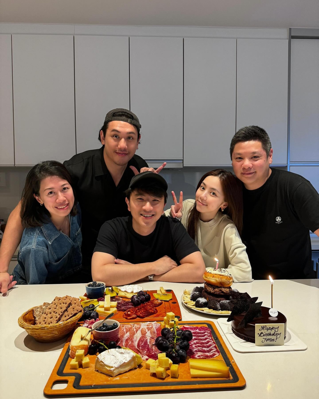 雲浩影男友T-Ma為韓國人氣女團監製新曲！富二代出身背景猛料曾與多位樂壇天后合作 | UHK 港生活