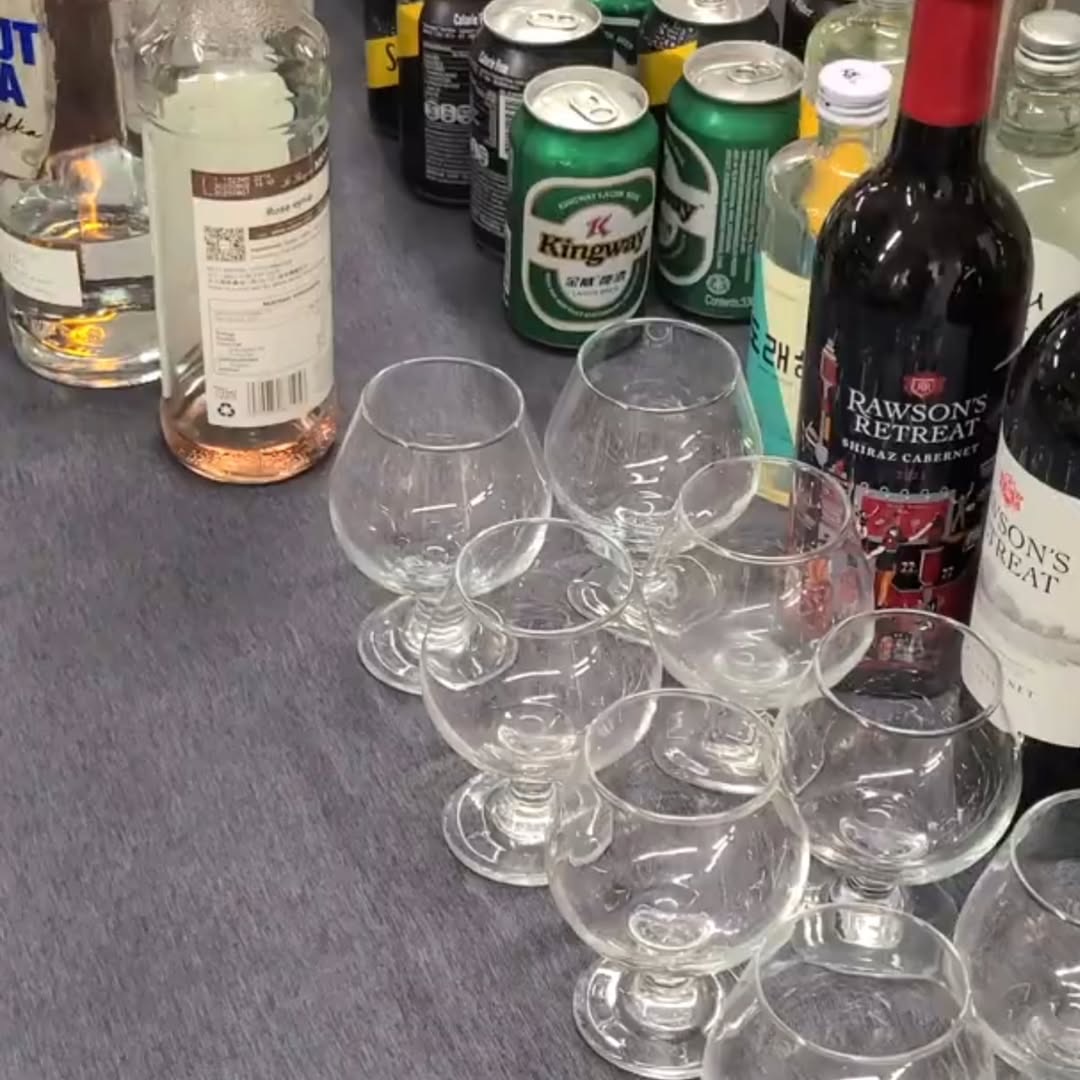 香港夜晚好去處｜15個香港夜生活體驗推介！情侶拍拖睇夜景、地道夜市、夜釣墨魚 | UHK 港生活