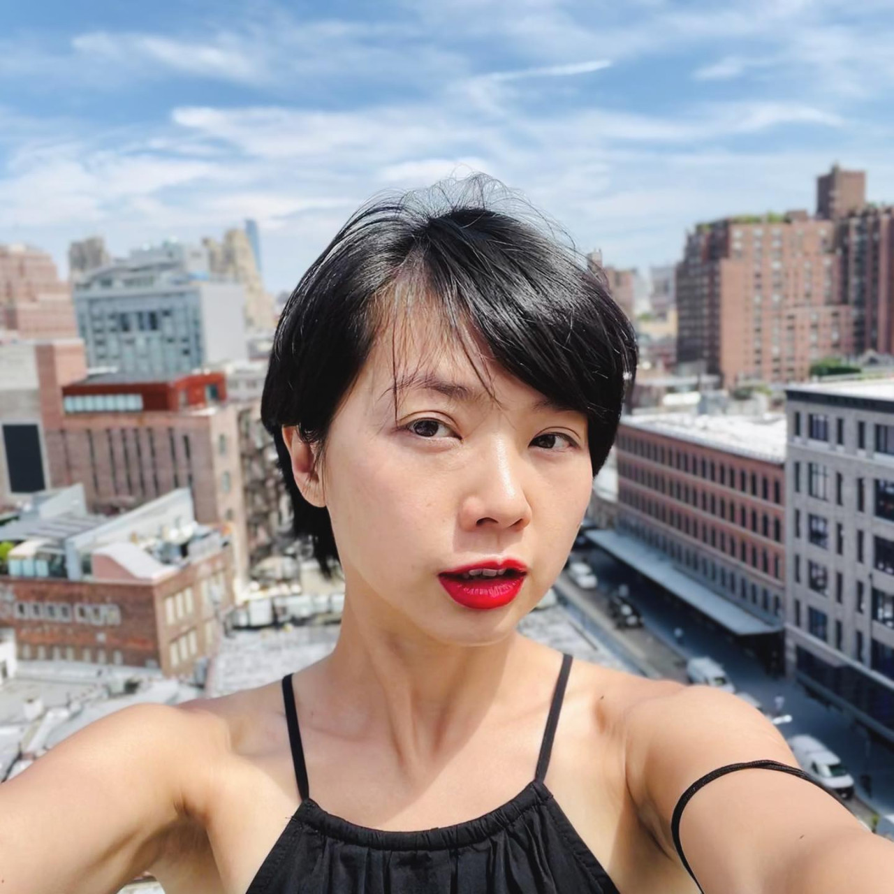黃子華激罕談感情事開腔回應緋聞 揭親密合照神秘女子身份親解二人關係! | UHK 港生活