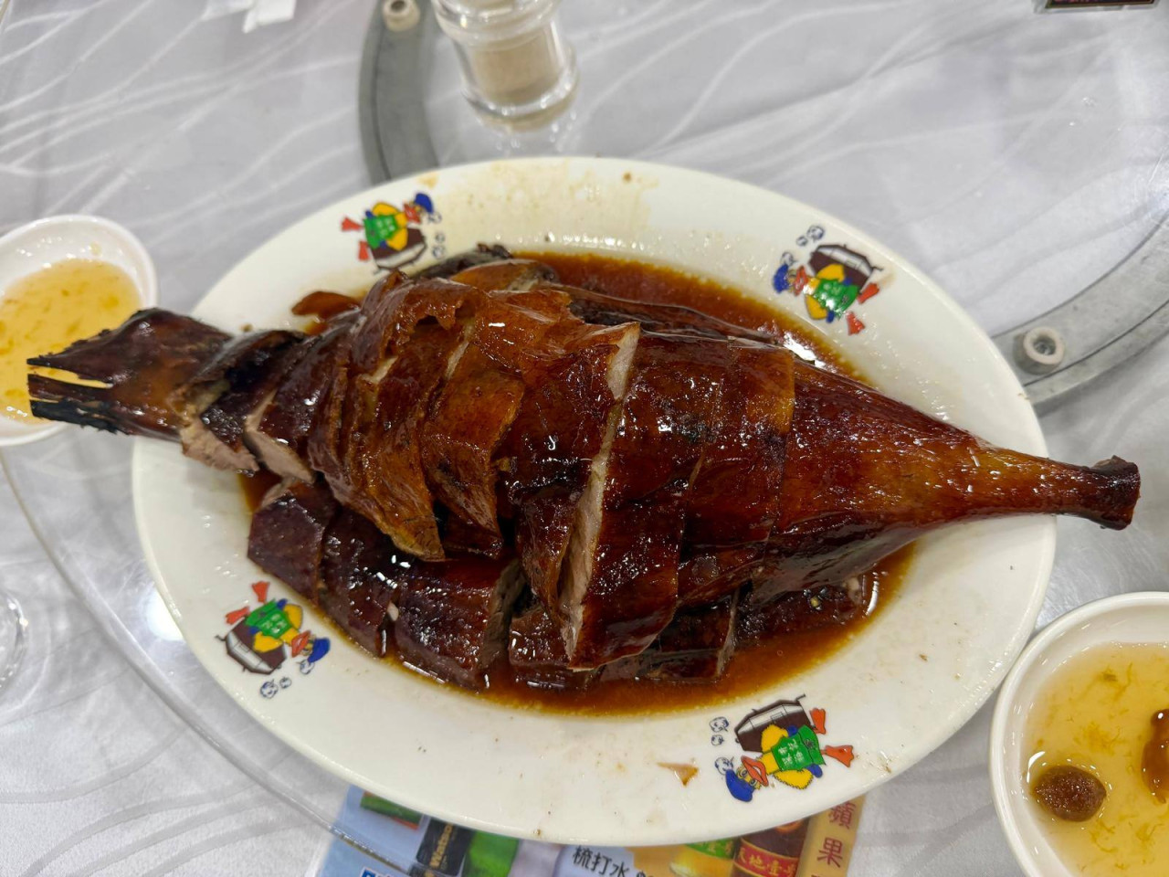 香港燒味「4大發明」獲封味覺天花板!網民揭秘靈魂醬汁配搭:冇咗呢樣根本食唔落 | UHK 港生活