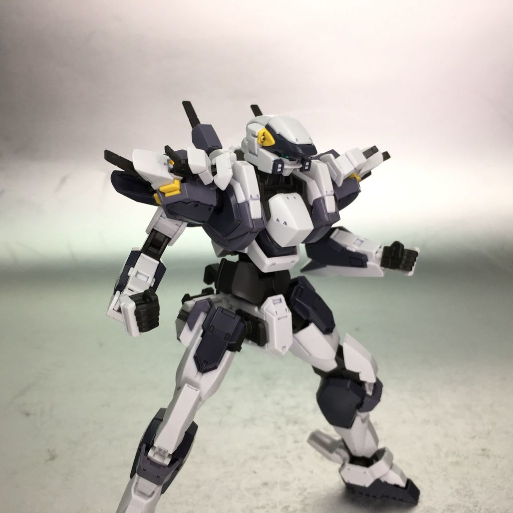 【素組】HG ARX-7強弩兵 媲美RG高達分件與售價 | ezone