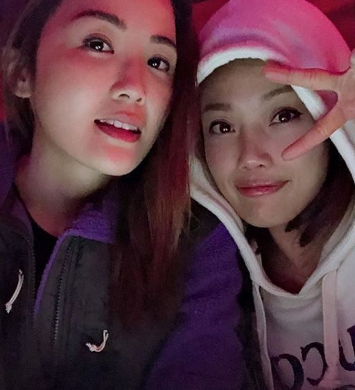 【明星閨蜜遊】蔡卓妍出蠱惑！曬雪地英姿相…竟全靠容祖兒「摩打手」？！