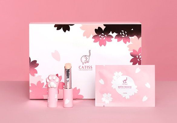 台灣CATiSS櫻花限定貓掌潤唇膏登場！連貓咪形狀眼膜
