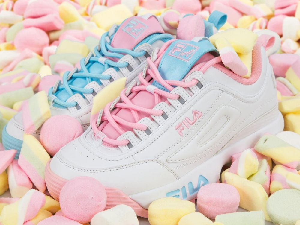充滿春日少女氣息！外國FILA推出櫻花粉X粉藍色老爹鞋！