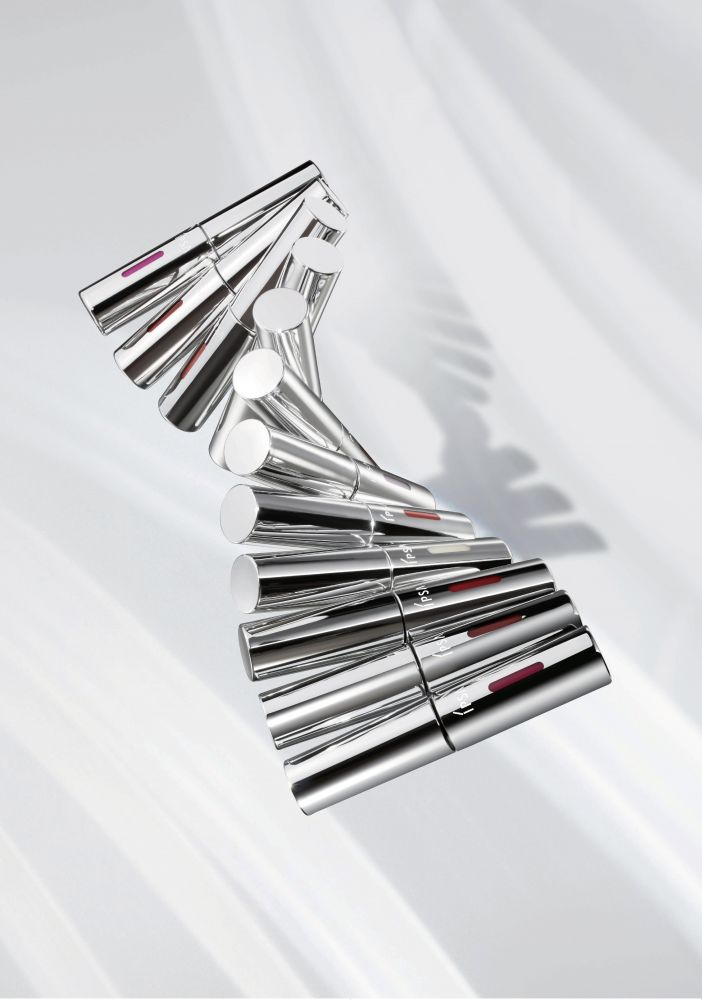 IPSA 新推12色光澤柔滑唇釉！簡約銀管瓶身！2大配方+4種質感！