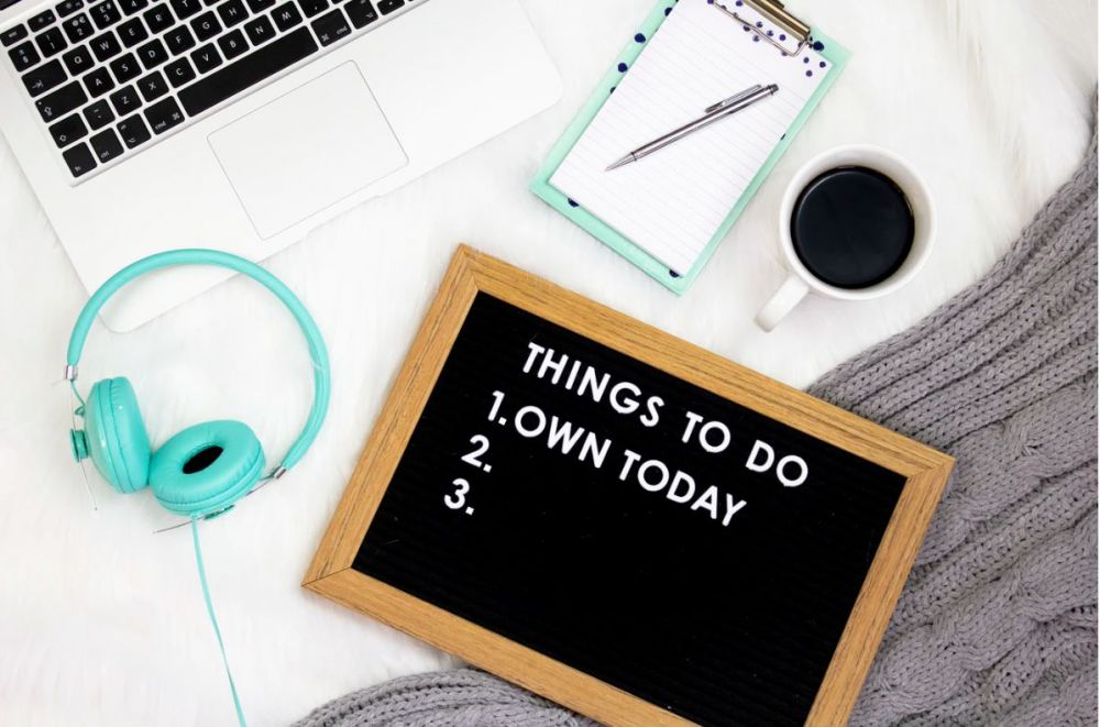 壓力大到頭痛？12個減壓的生活方式！瘋狂唱K、偶爾放縱食欲、設計To-do List！