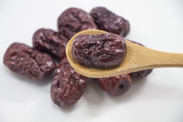 中醫拆解經期養生茶宜忌！推介4款調經補血茶療！紓緩痛經失眠！