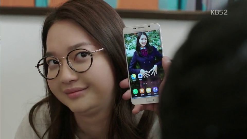 女中醫傳授2招快速消除雙下巴！每日按摩3分鐘！練出修長天鵝頸！