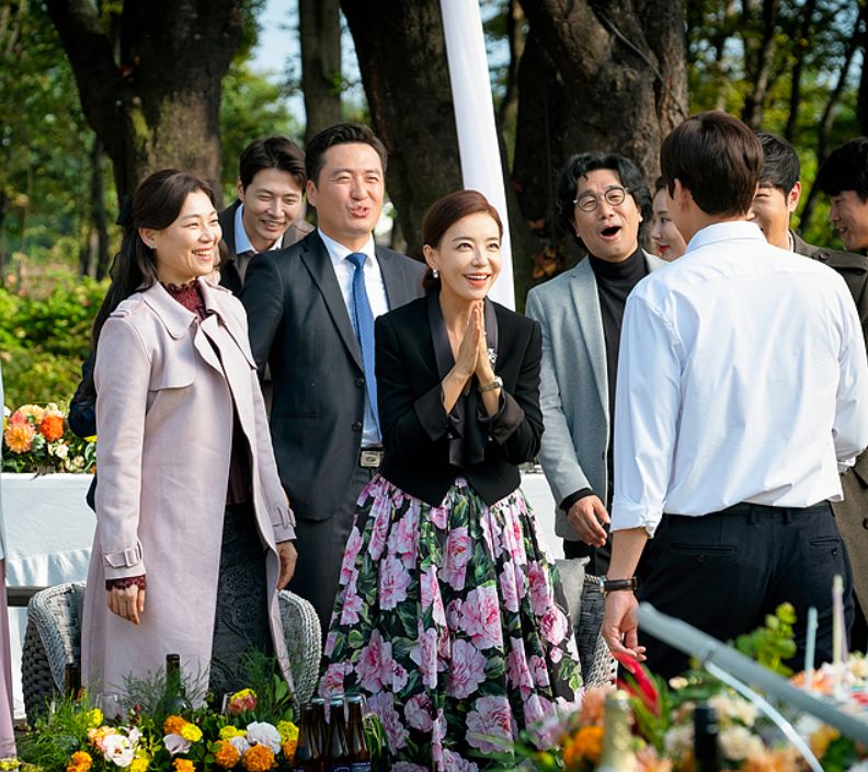 從《夫妻的世界》看7大「假閨蜜」特質！妒忌你的幸福、喜歡裝無辜！小心身邊這樣的人！