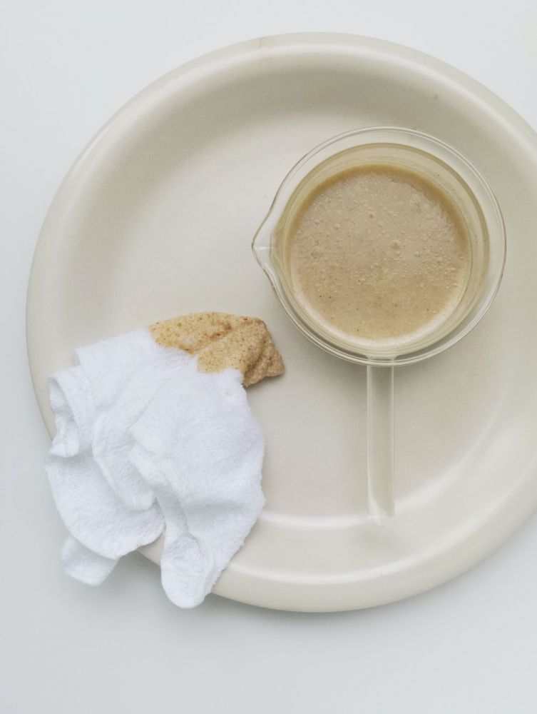 【清潔面膜】敷泥狀面膜的5大注意事項！改善毛孔粗大&吸出髒污！附6款好用泥膜推薦！