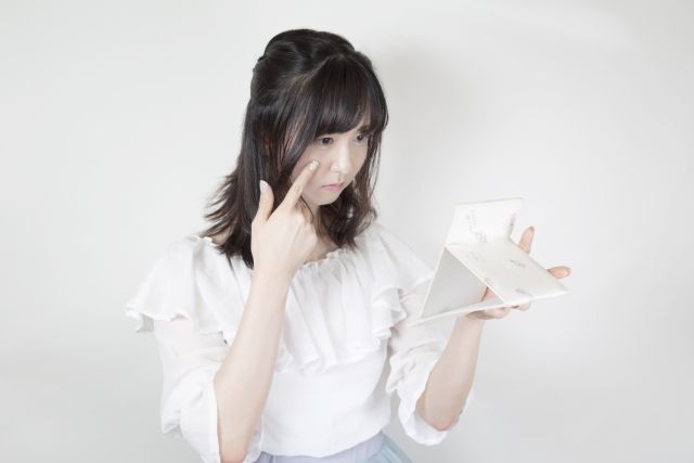 色斑位置揭示7大身體問題！美容師解構成因、袪斑方法！護膚過度或可致斑？