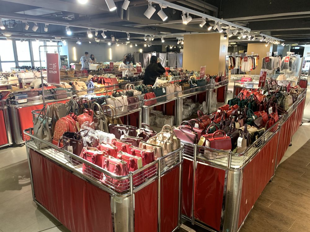 MICHAEL KORS荔枝角開倉低至2折！只限3日！多款抵買手袋率先睇！