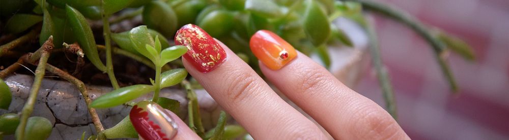 日本推出超美「鬼滅之刃」美甲貼紙！禰豆子/善逸代表色！絕美粉嫩色系+精緻水鑽！