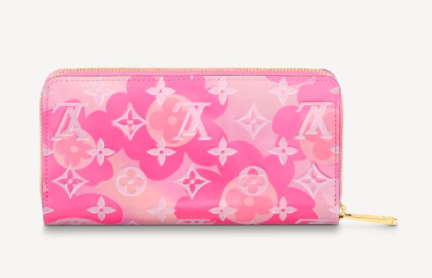日本LV推出限定版粉嫩色銀包+散紙包！港幣4300即可入手！多個卡片夾層實用度大增！