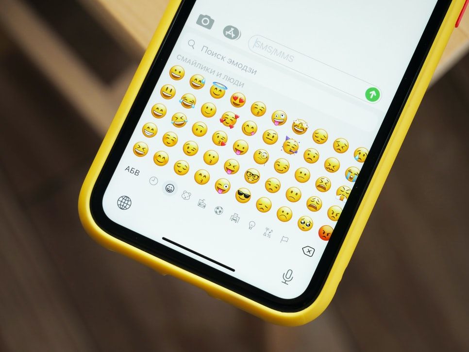 【iOS 14.5更新】18款新emoji 預告！「火燒心」/「歎氣」超生動！將成下一大熱？
