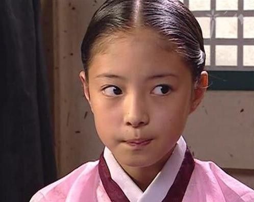 《大長今》童星「小今英」28歲現況曝光！公認「母胎美女」！長大後美貌更驚豔！