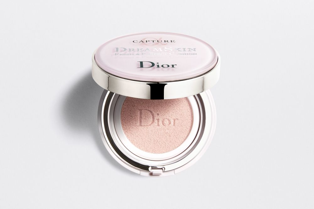 台灣女生評選氣墊粉底排行Top10！質感輕盈/高遮瑕/防出油！部份香港有售！