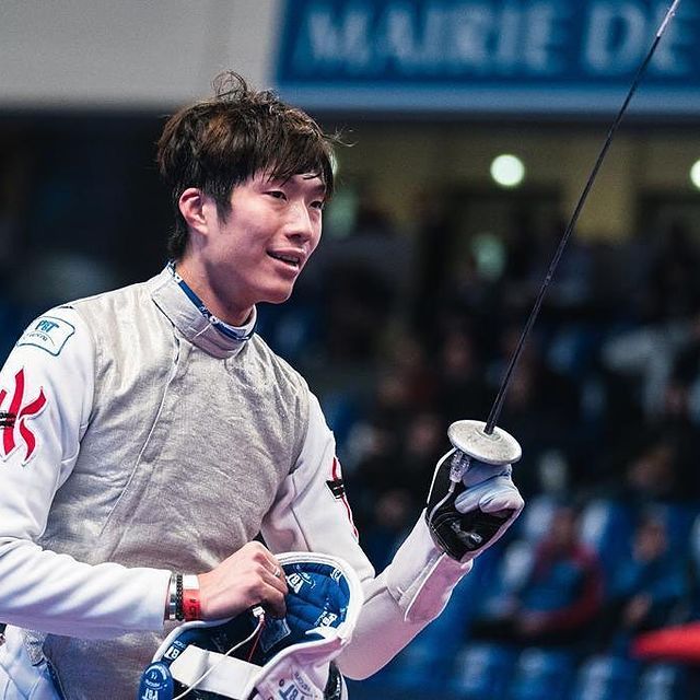 【東京奧運】「香港之光」劍神勇奪金牌！支持中四停學決定！張家朗父母功不可沒！