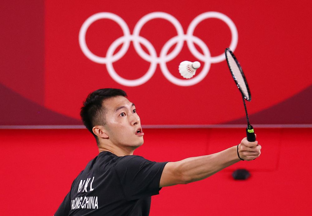 【東京奧運】香港羽毛球「一哥」伍家朗無緣16強！綠色戰衣上陣！賽後再次回應黑衫事件！