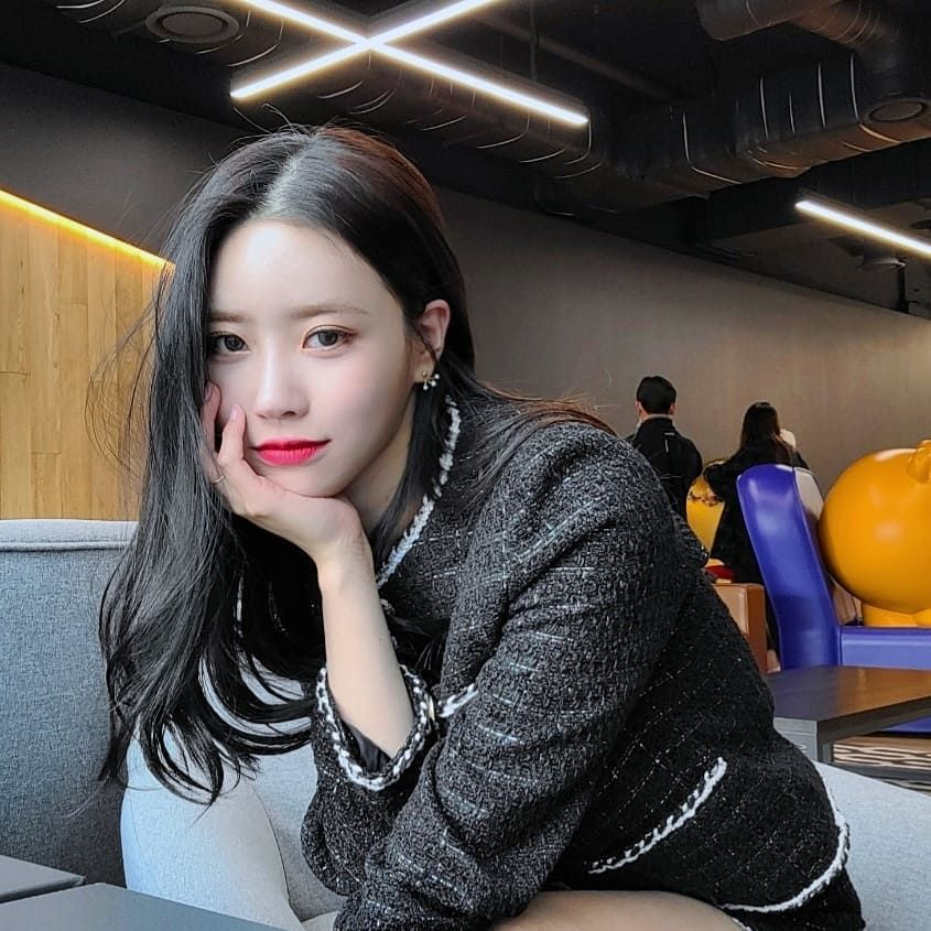 Lovelyz李美珠頻頻上節目成綜藝大勢！連劉在石也認證的搞笑靈魂！被譽為李光洙接班人！