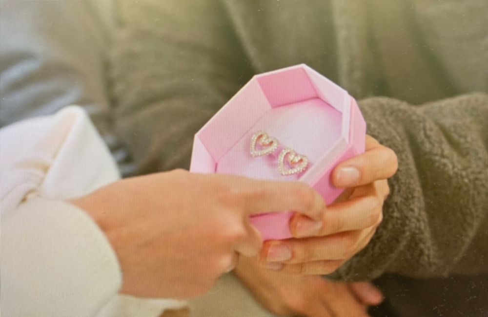 金多美《那年，我們的夏天》同款首飾推薦！精選Swarovski情人節心形天鵝款式！