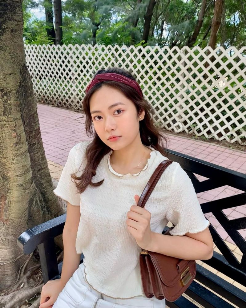 內地女生力數港女4大衣著缺點！只穿黑白灰/愛留XX髮型：「港女只穿Uniqlo」！