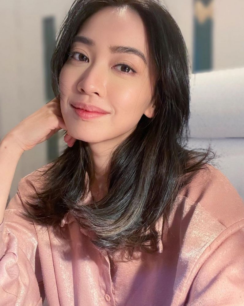 34歲朱千雪被粉絲野生捕獲！女神近況曝光！網民大讚：「真人又瘦又靚」！