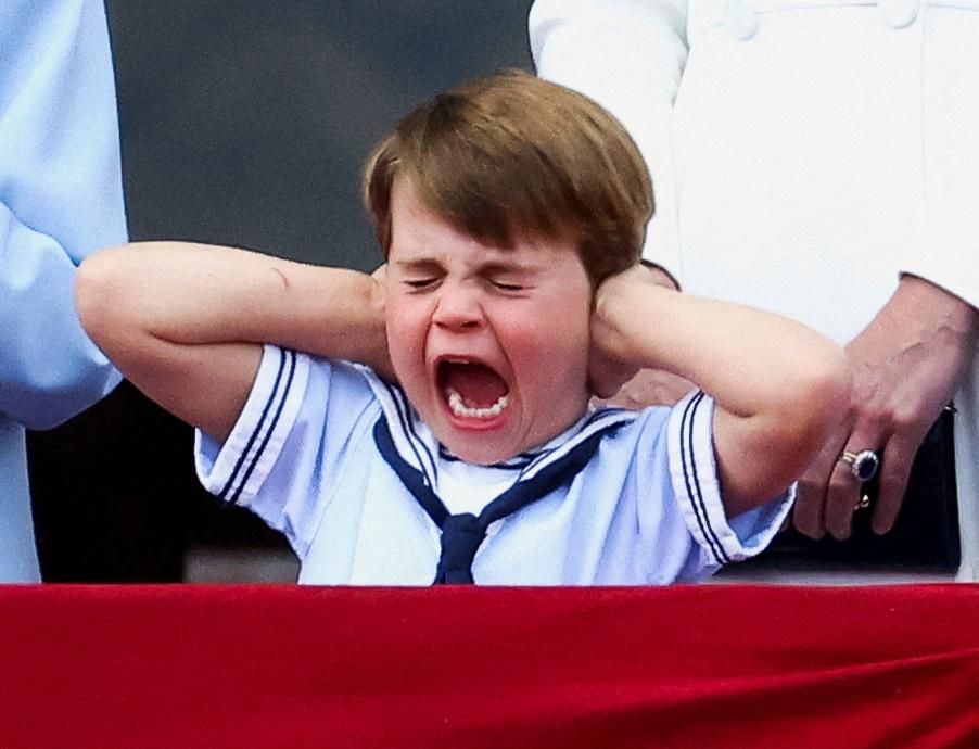 外媒爆4歲路易王子久未露面外訪原因！有別於哥哥喬治/姐姐夏洛特！網民表示早猜到？