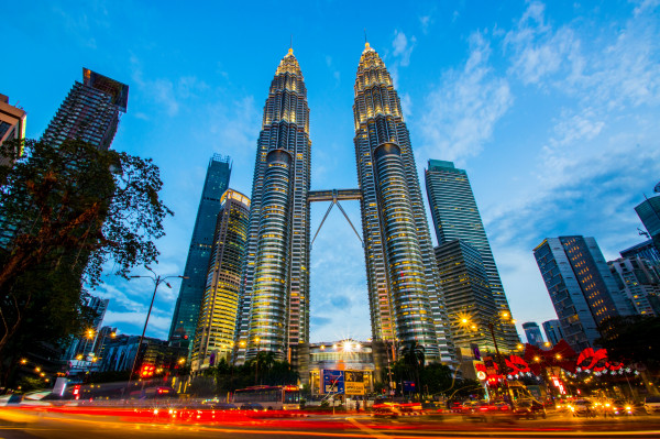 馬來西亞推新簽證吸納人才 最長居留20年 容許三代同堂移居 