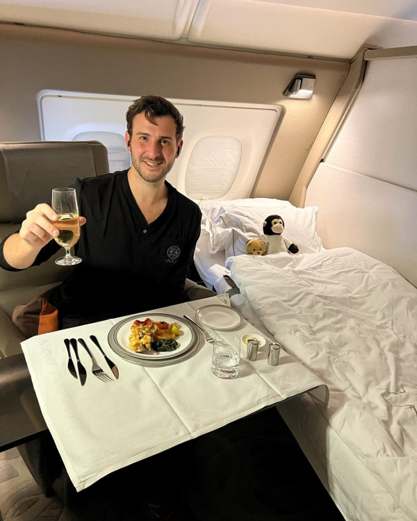 旅遊達人揭2大航空飛機餐最好食 搭過2000次飛機！最奇怪菜式係呢樣？ 