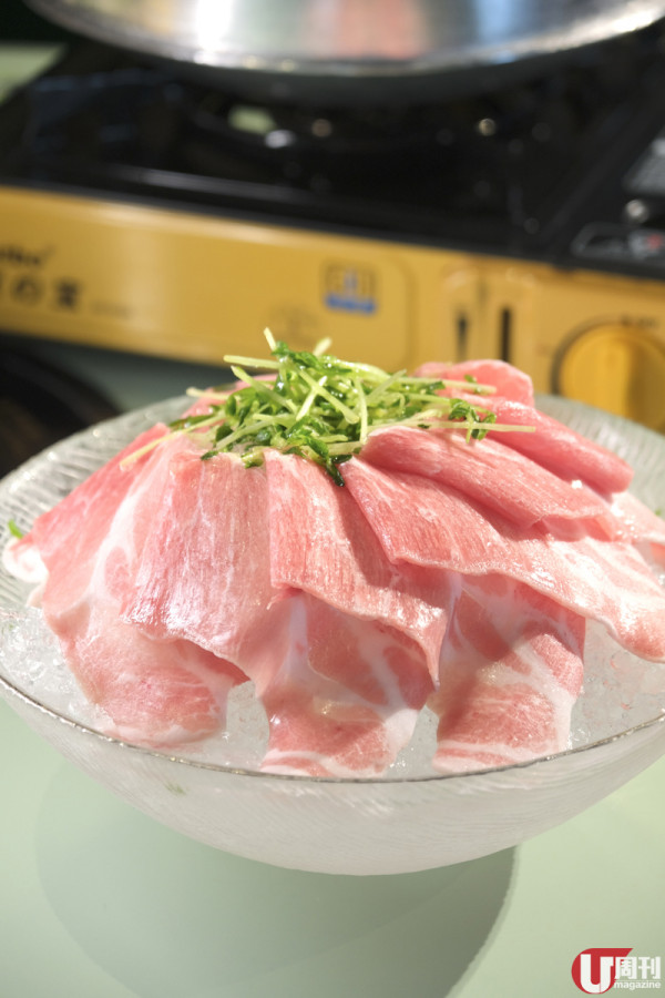 陀地大排檔賣港式火鍋 鎮店卜卜蜆 / 豪華用料沙嗲鍋&nbsp;